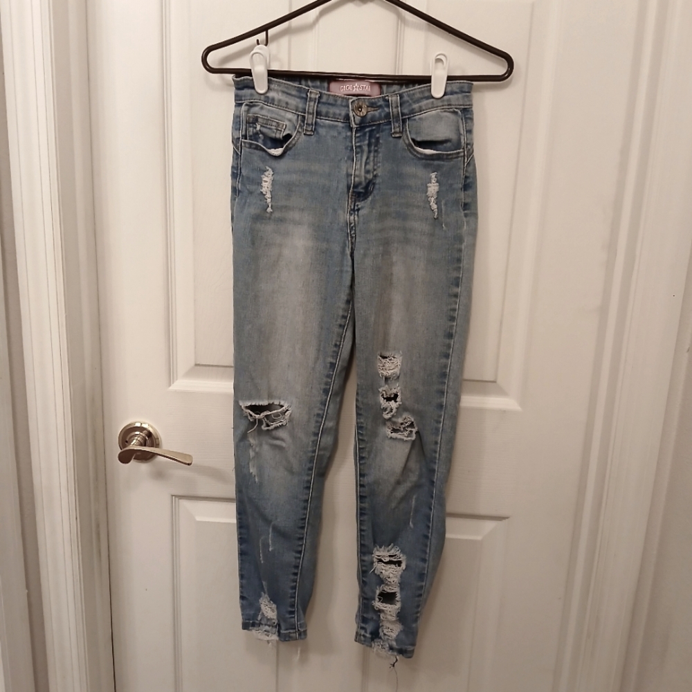 GoGo Star Jeans Women's Size 1 Distressed